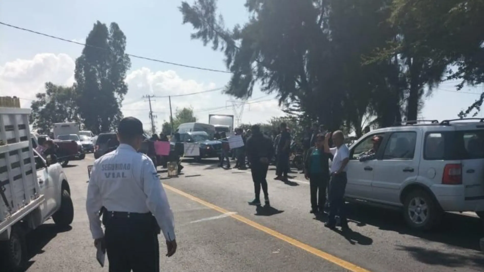 Bloqueo carretero en Periban